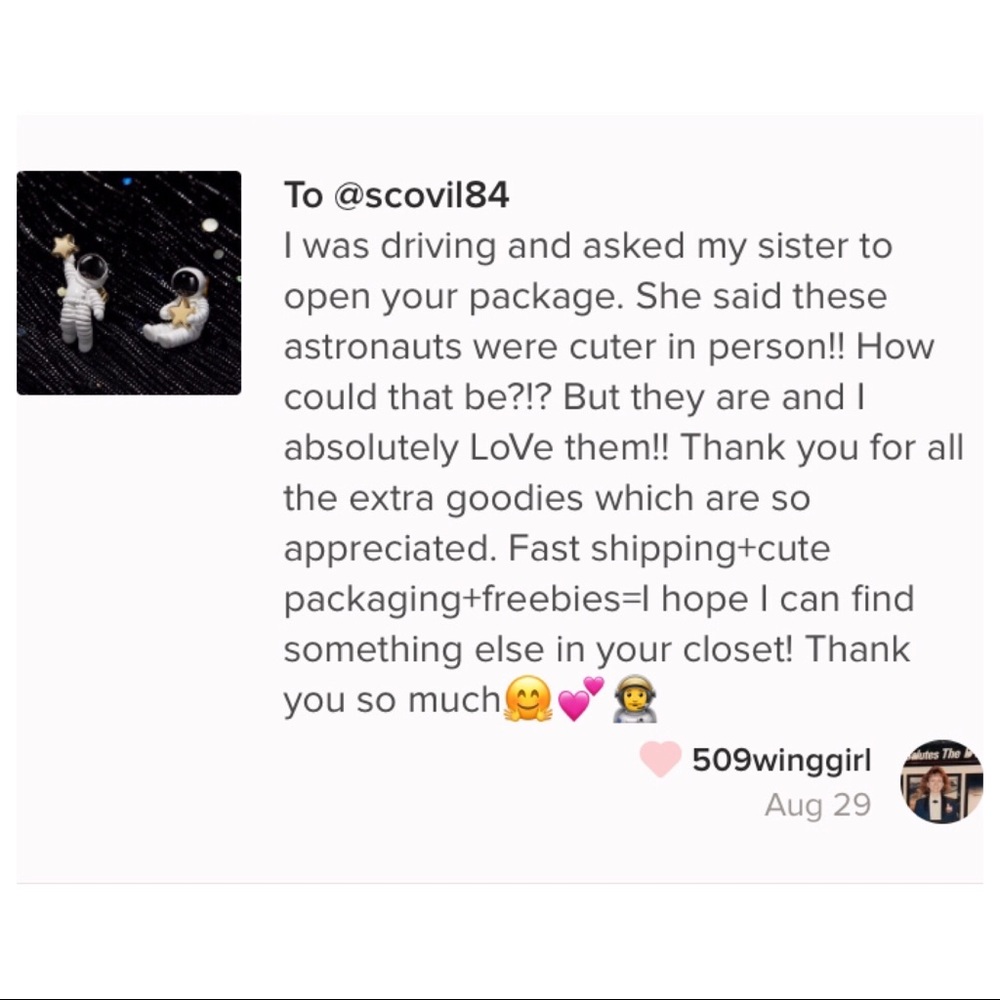 Astronaut Star Earrings - Picture 8 of 8